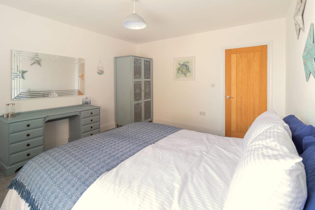 Lovely 2- Bedroom Apartment With Stunning Sea Views Worthing Extérieur photo