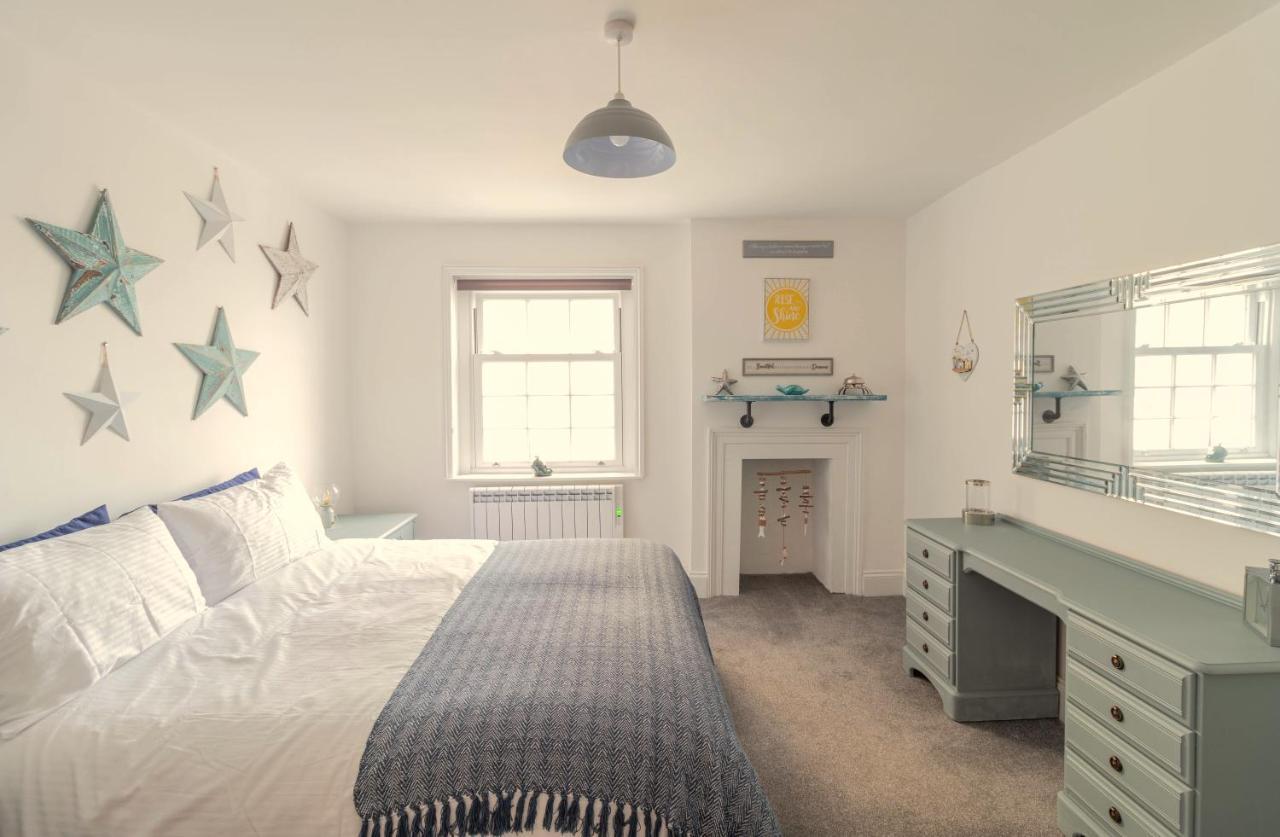 Lovely 2- Bedroom Apartment With Stunning Sea Views Worthing Extérieur photo
